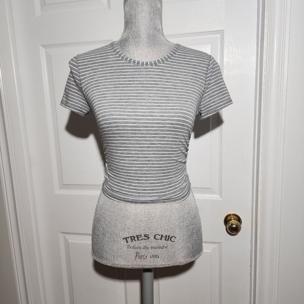 lululemon athletica Gray Striped Short Sleeve Tee